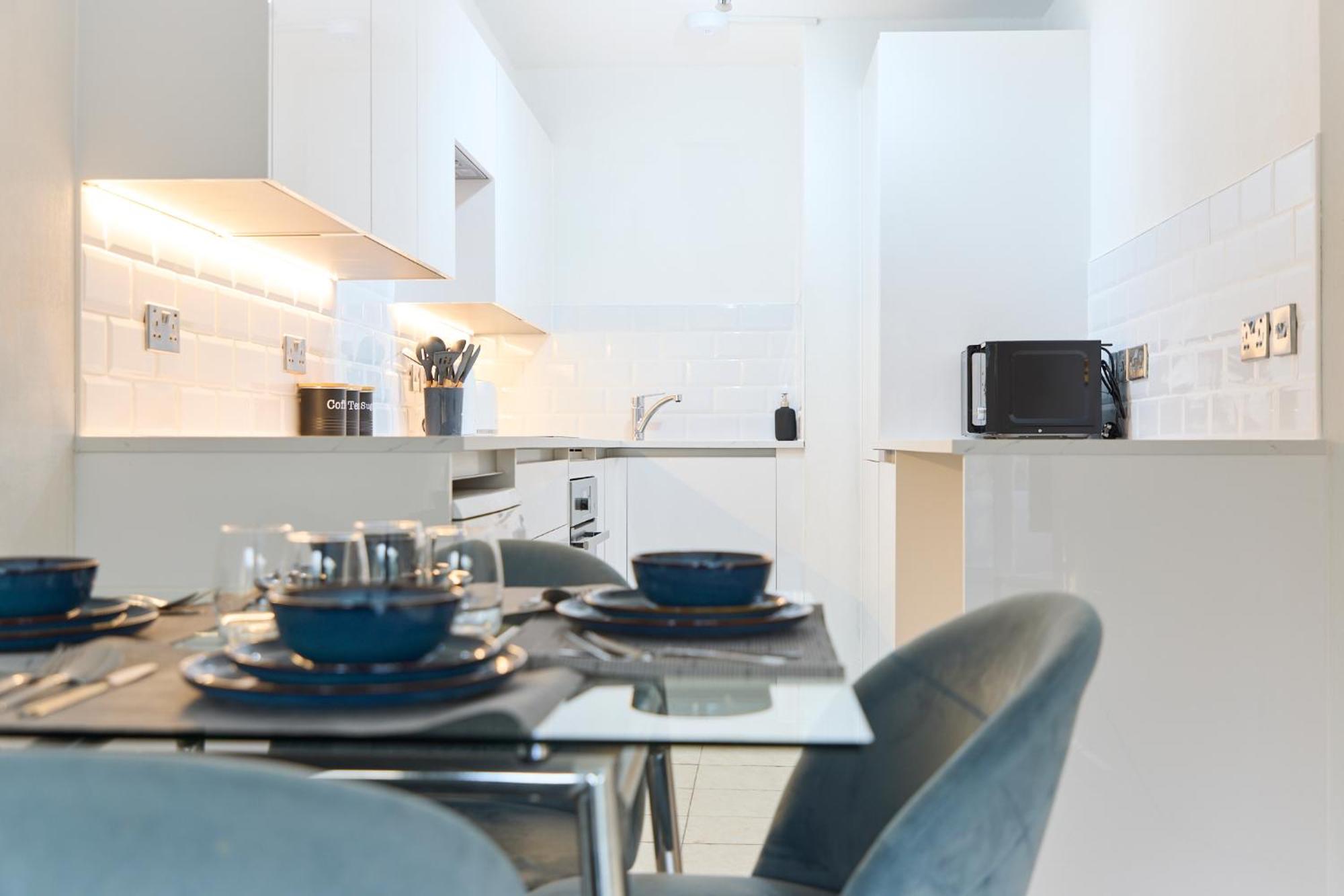 Hyde Park - Parking&terrace - 5 Sleeps Appartamento *